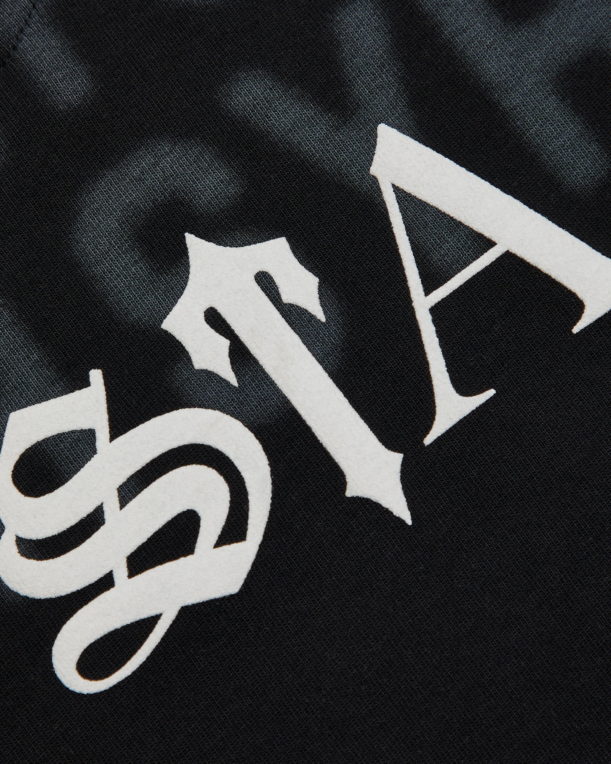TRAPSTAR X COUGH SYRUP SCRIPT PUFF TEE - BLACK*
