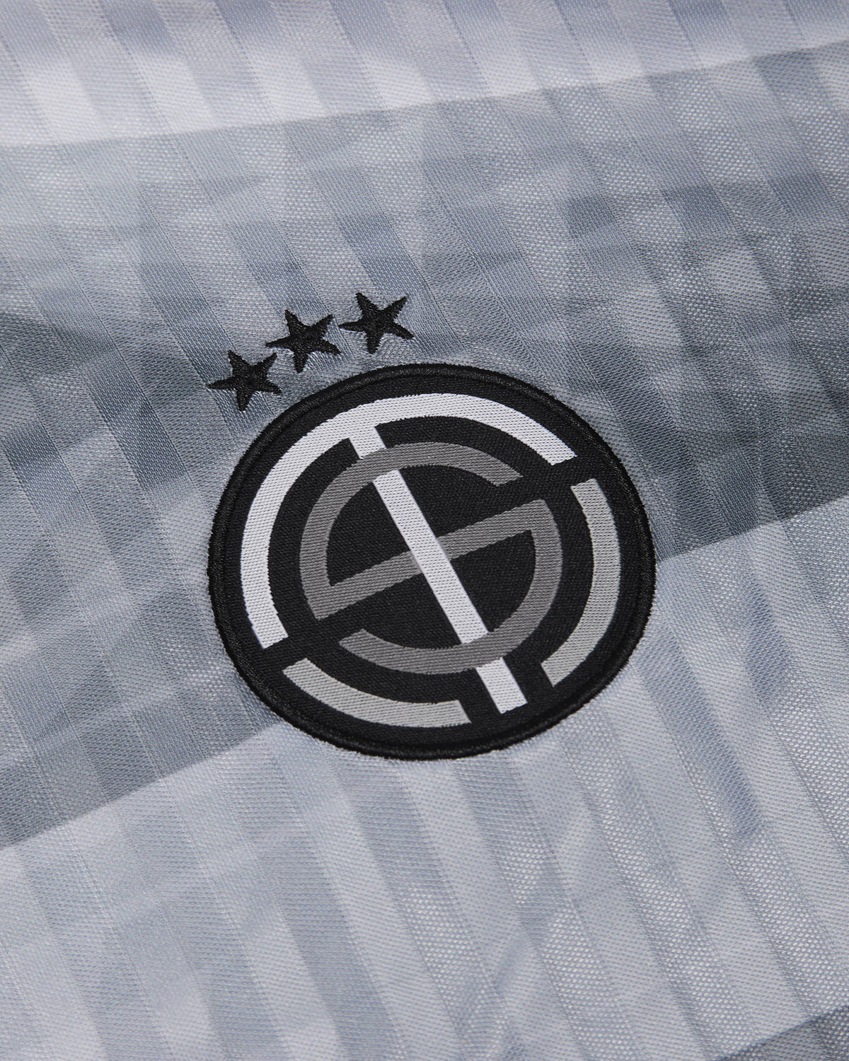HYPERDRIVE FOOTBALL JERSEY - BLACK*